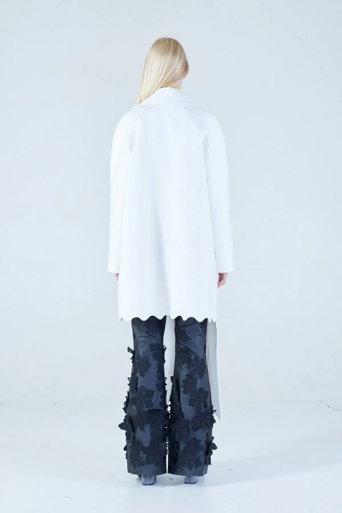 Anu Scallop Coat - White