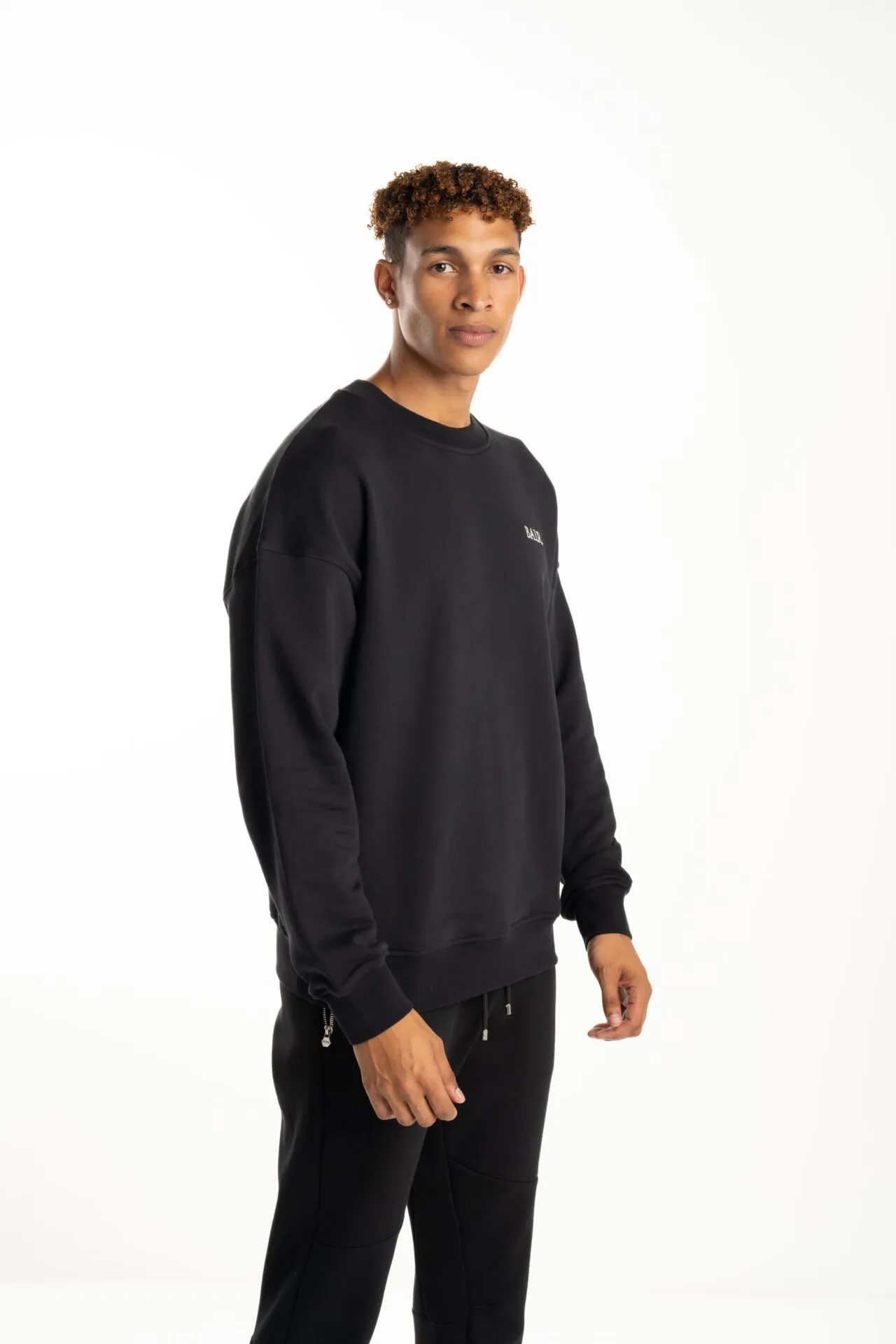 BALR Men’s Game of God’s Box Fit Crew Neck B1262.1078 Jet Black