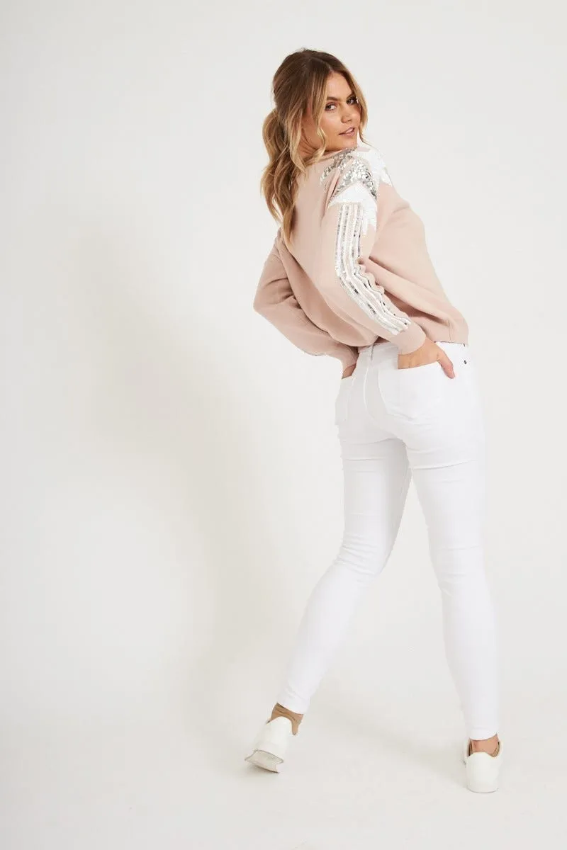 Brooklyn Mid Rise Jeans In White Denim