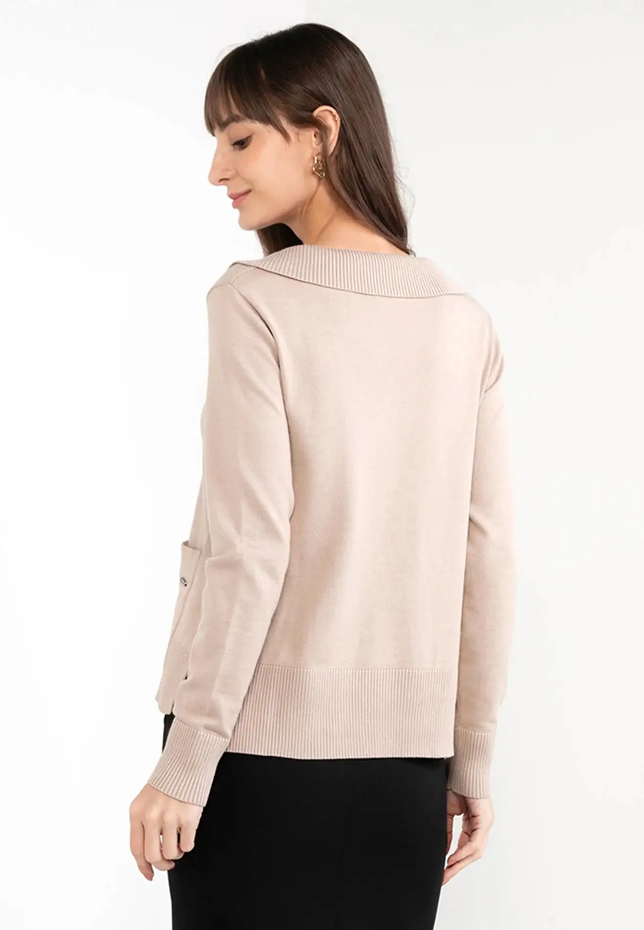 ELLE Apparel Soft Knit Long Sleeves Top With Front Pockets