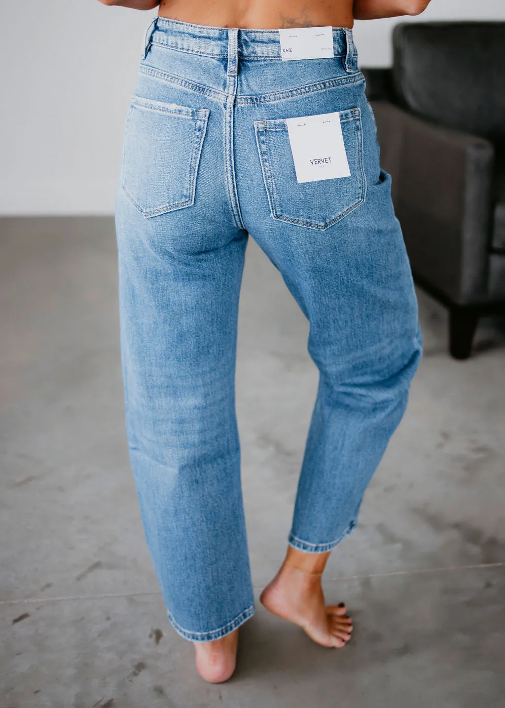 Jett Vervet Barrel Jeans