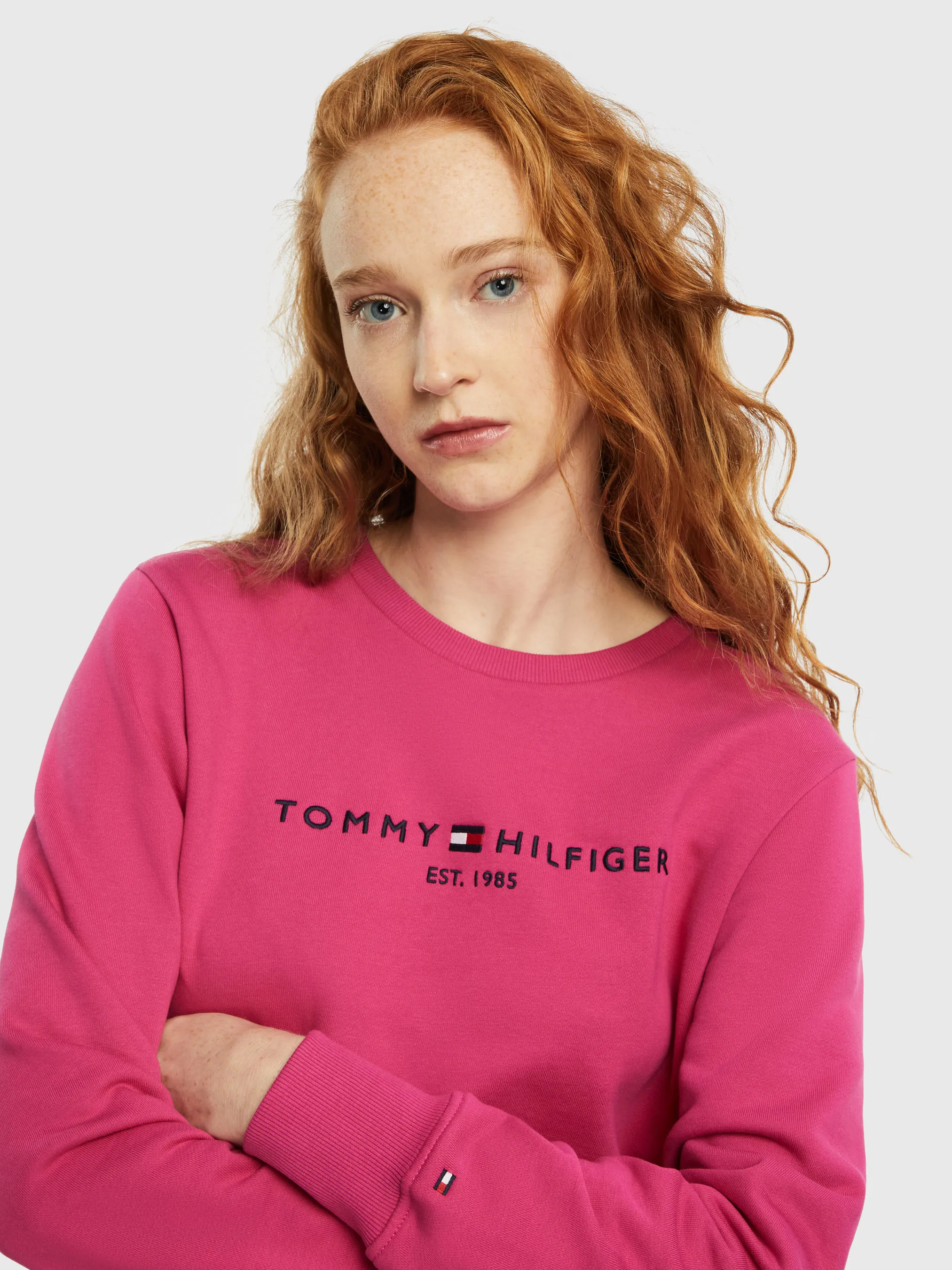 Logo Cotton Crew Neck Sweatshirt | Sweatshirts & Hoodies |   Tommy Hilfiger