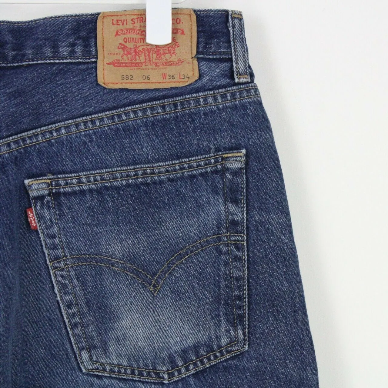 Mens LEVIS 582 Jeans Dark Blue | W36 L32