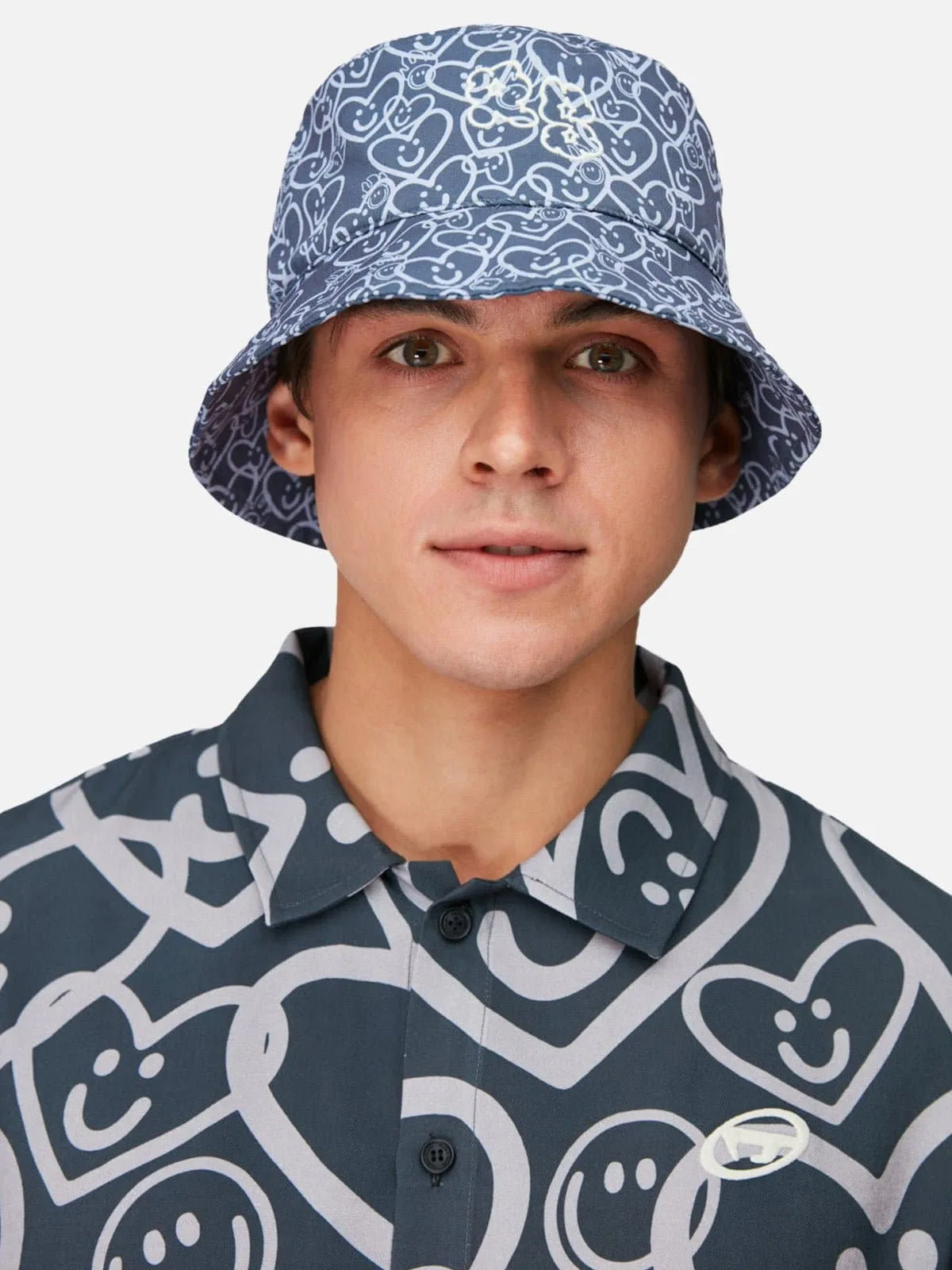 REFLECT STUDIO Monogram Bucket Hat - Navy