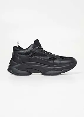 Saga Sneaker - Black