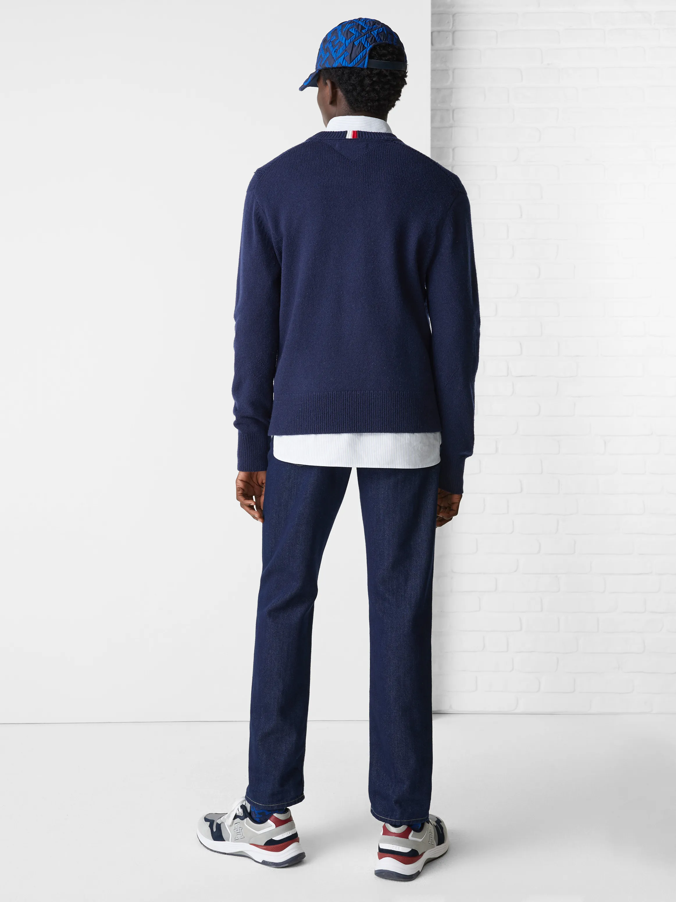 Th Monogram Crew Neck Jumper | Sweatshirts & Hoodies | Tommy Hilfiger