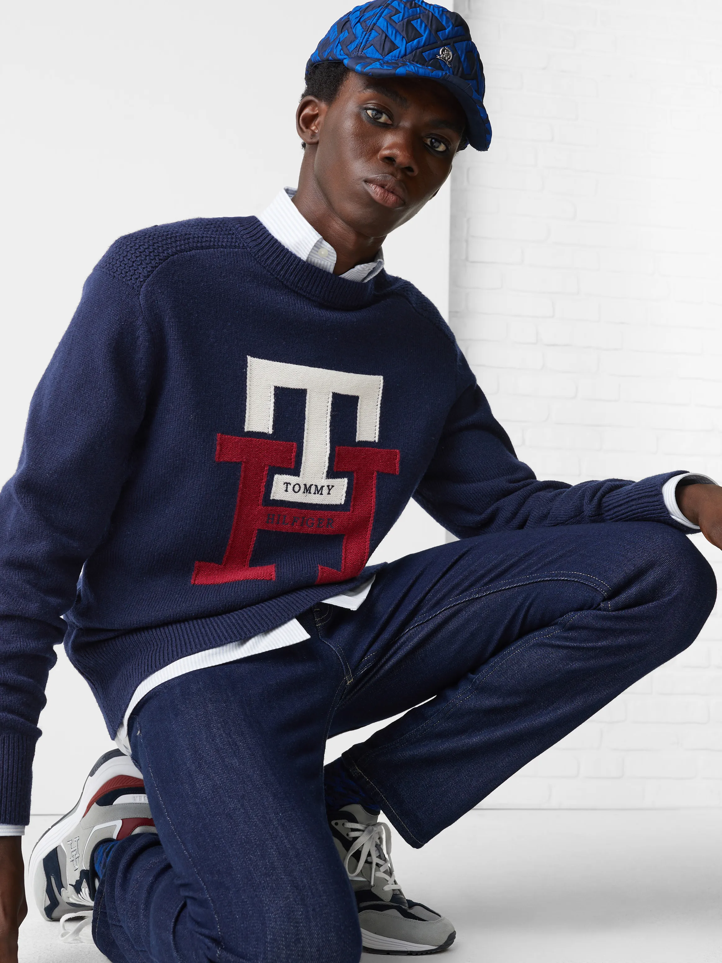 Th Monogram Crew Neck Jumper | Sweatshirts & Hoodies | Tommy Hilfiger