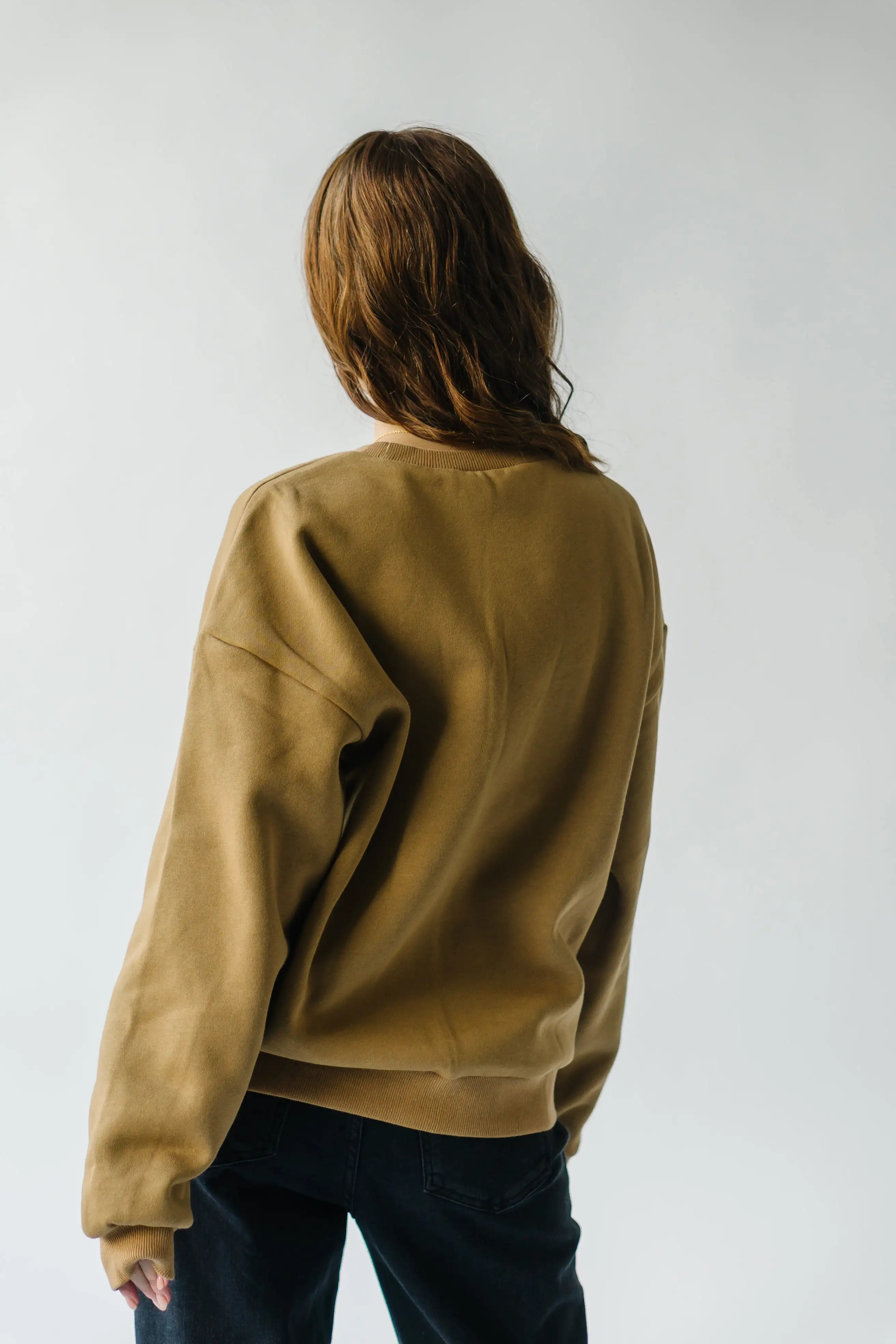 The Boston Sweatshirt in Tan