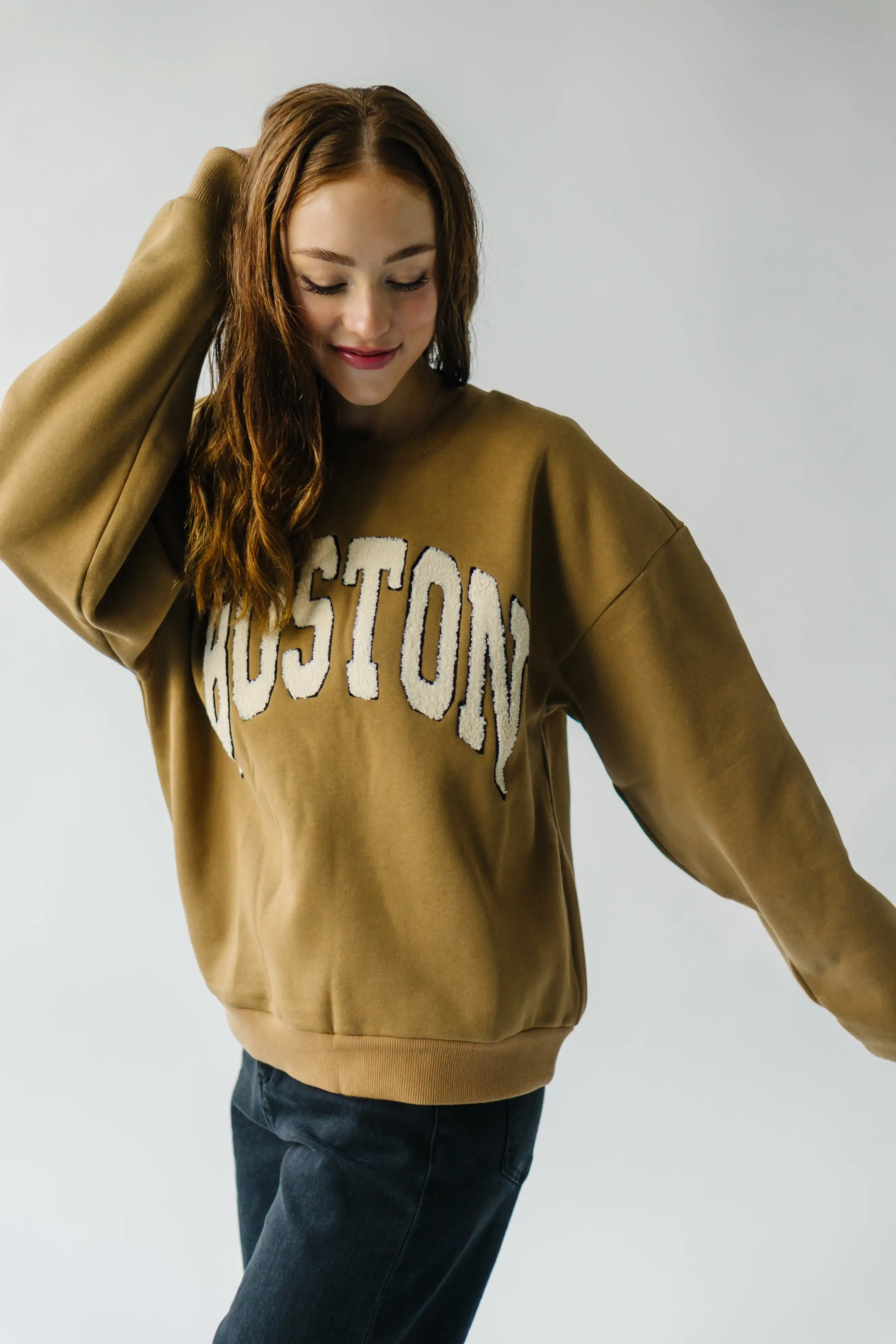 The Boston Sweatshirt in Tan