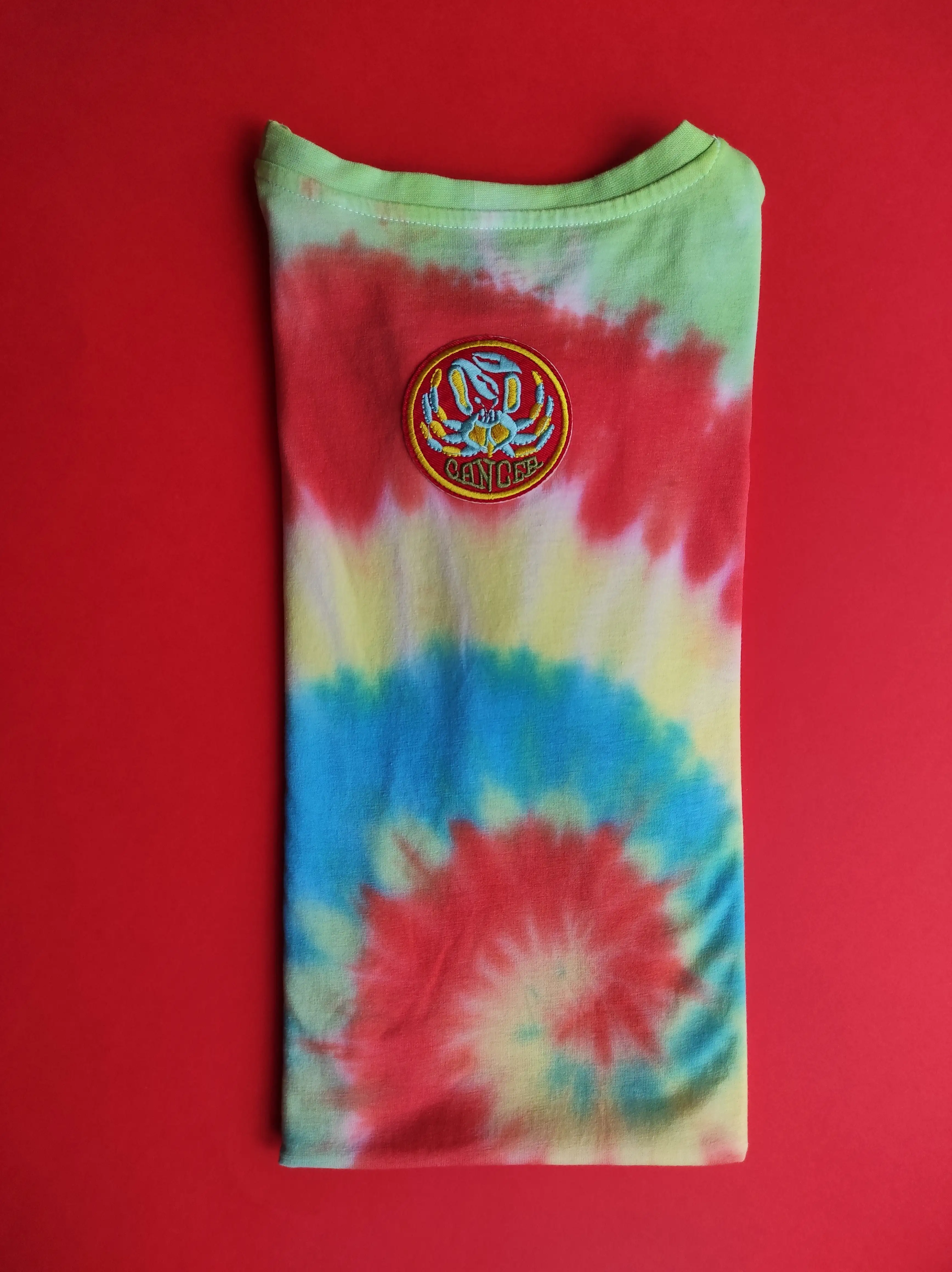 TIE-DYE T-SHIRT CANCER