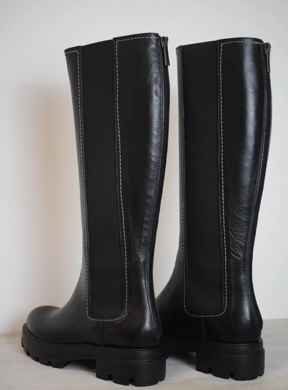 Vitello Long Boot Black