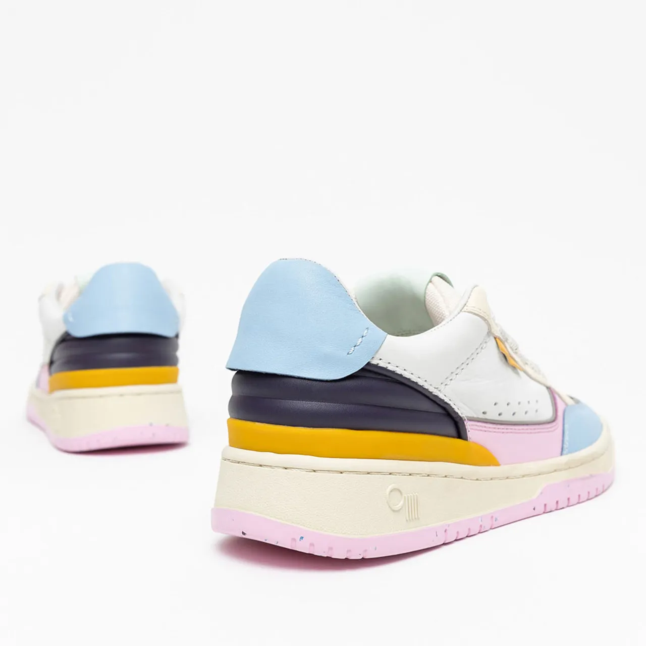 Women's Oncept Paris Sneaker - Orchid Multi